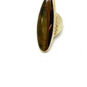 NEW HEATHER BENJAMIN JEWELRY long oval tiger iron ring in dark olive/gold